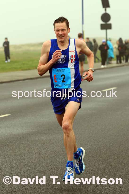 Senior mens 12 Stage 2023 Northern Mens 12 stage and Womens 6 Stage Relays and Young Athletes, Redcar. Photo: David T. Hewitson/Sports for All Pics